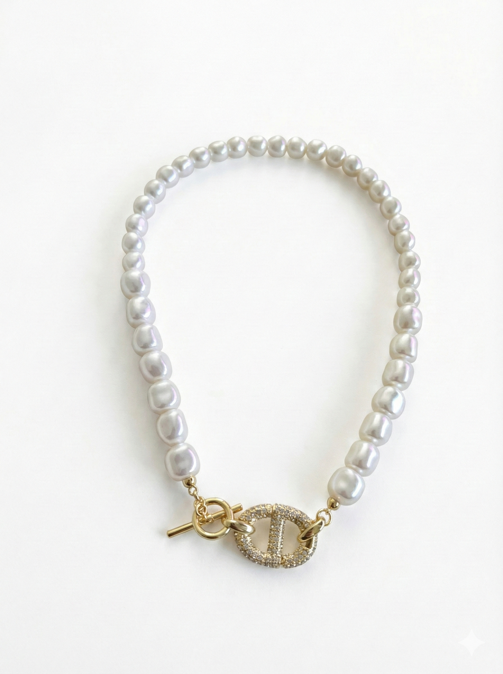 Luxe Pearl Toggle Necklace