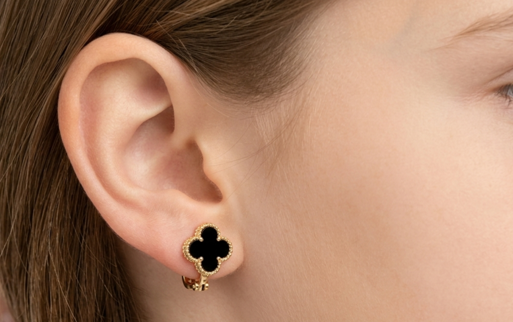 Clover Motif Stud Earrings
