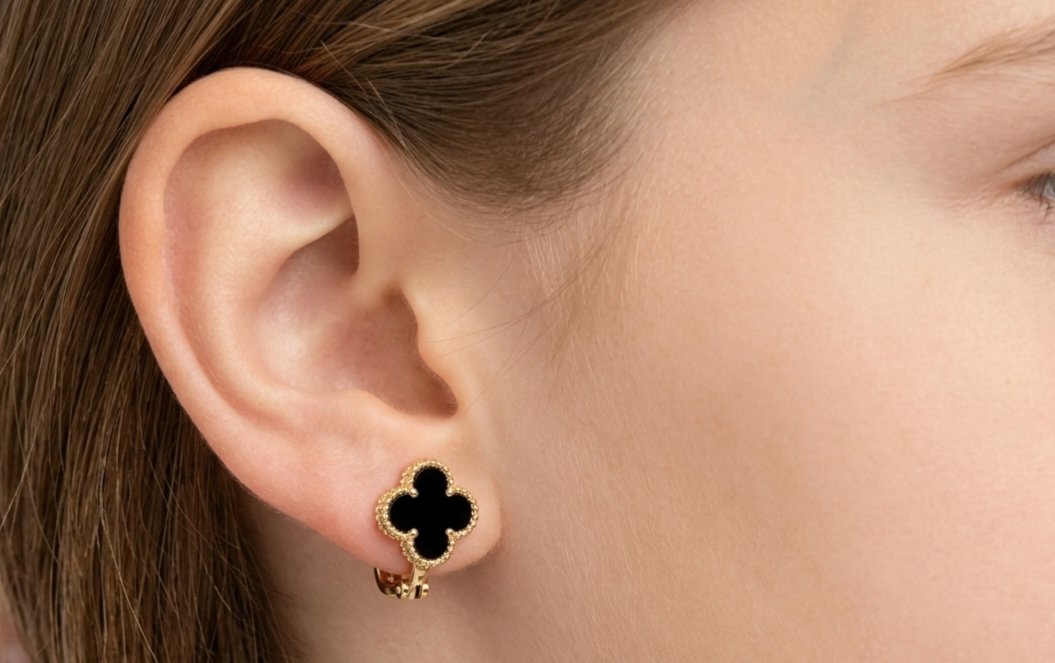 Clover Motif Stud Earrings