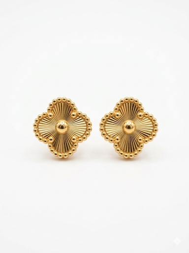 Mini Clover Motif Stud Earrings