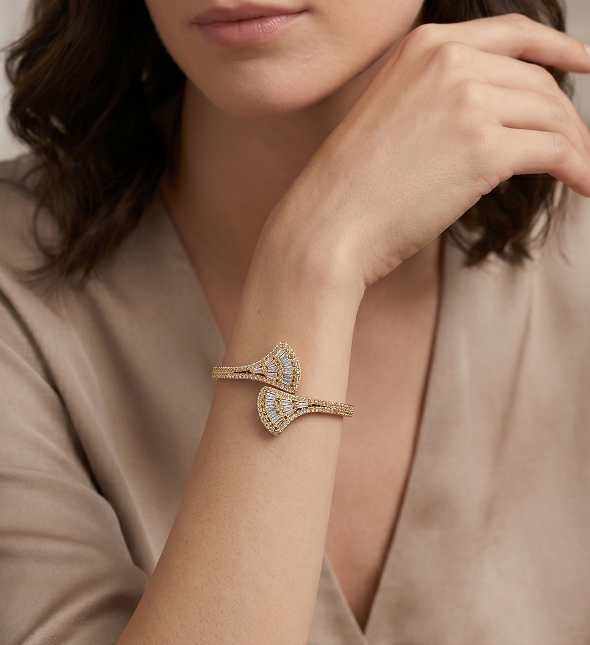 Gold Fan Baguette Bracelet